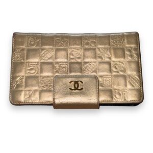 Chanel Gold Women's Wallet- Precious Symbols